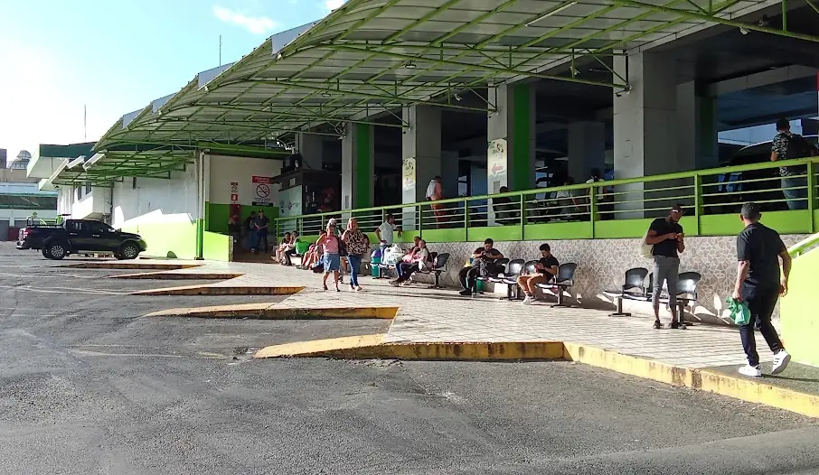 passenger unloading area at the large caribbean terminal